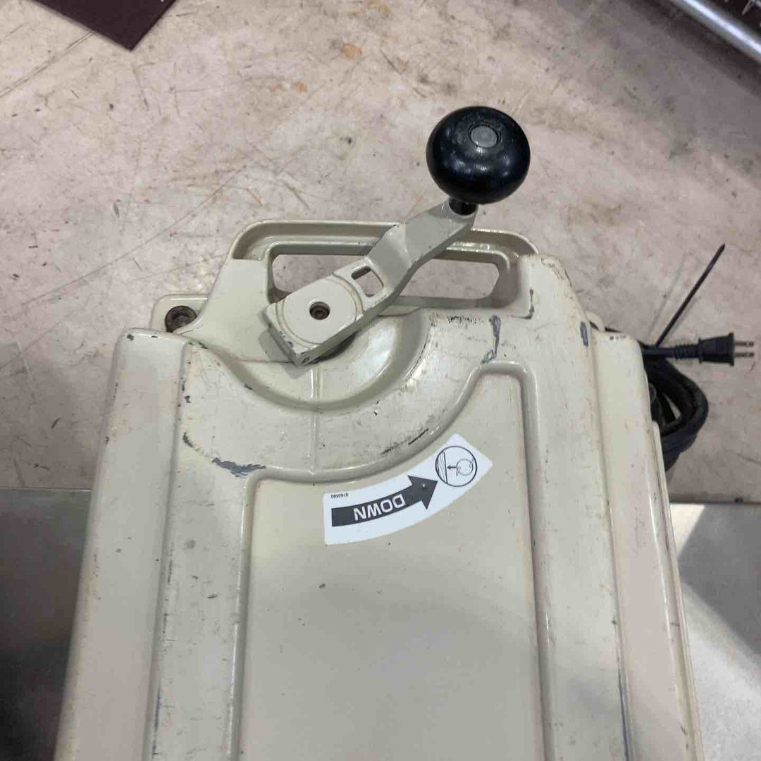 【店頭受取り限定】☆マキタ(makita) 自動カンナ 2012NB【町田店】