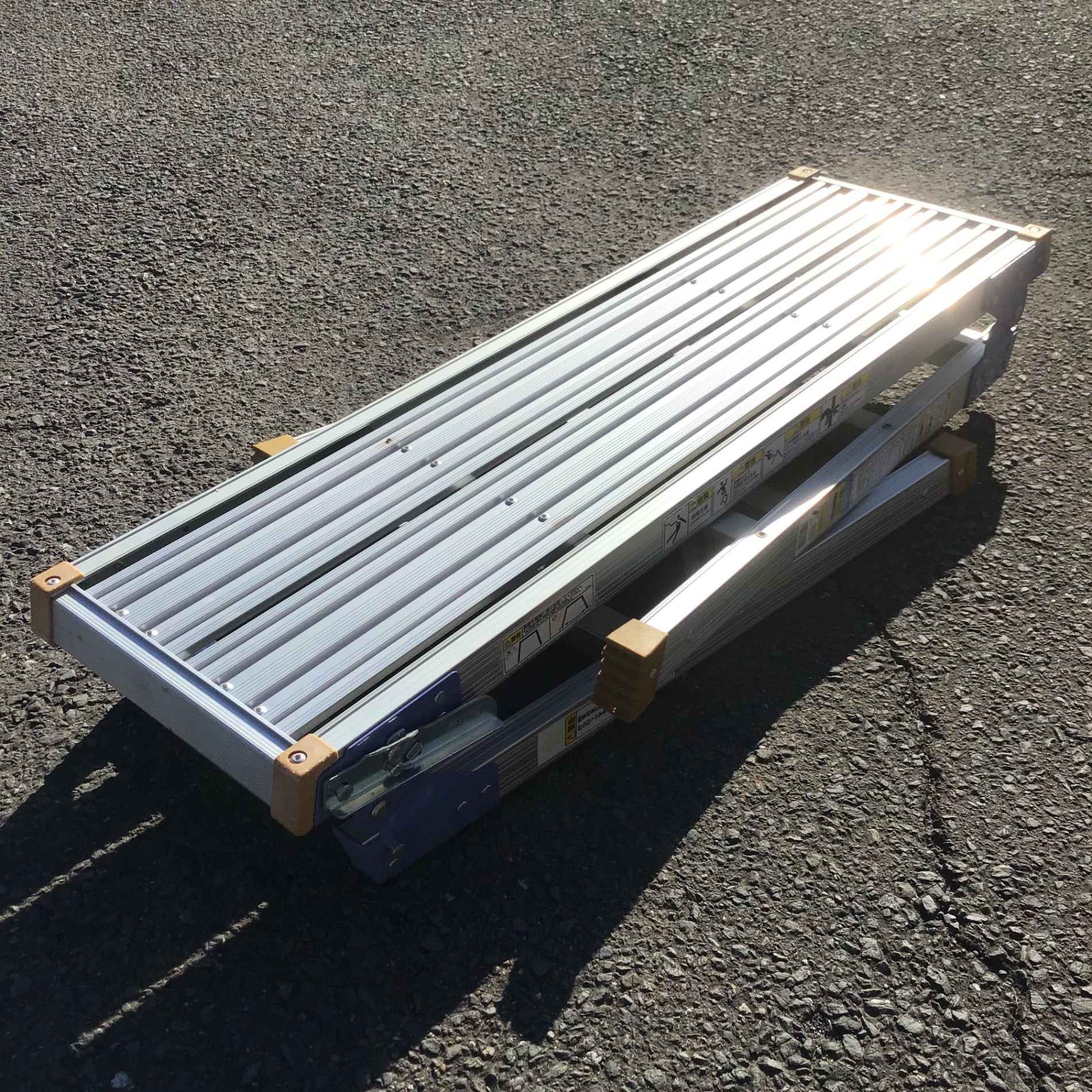 【中古】【動作OK】【店頭引取限定】　HASEGAWA　足場台　DRX－1075　5280円（税込）6234 DRX | 足場台 | 梯子、脚立のパイオニア 長谷川工業株式会社