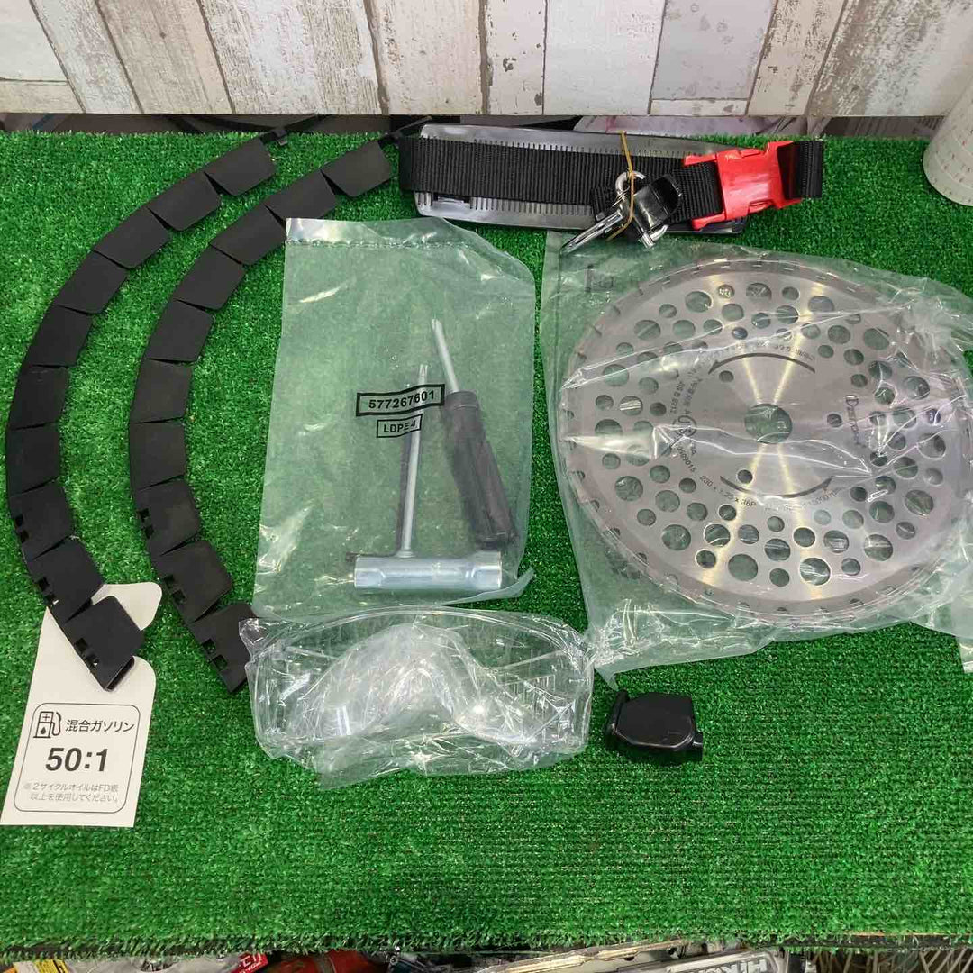 【店頭受取り限定】ゼノア 刈払機 TRZ235W 肩掛式 両手ハンドル 22.5cc【町田店】