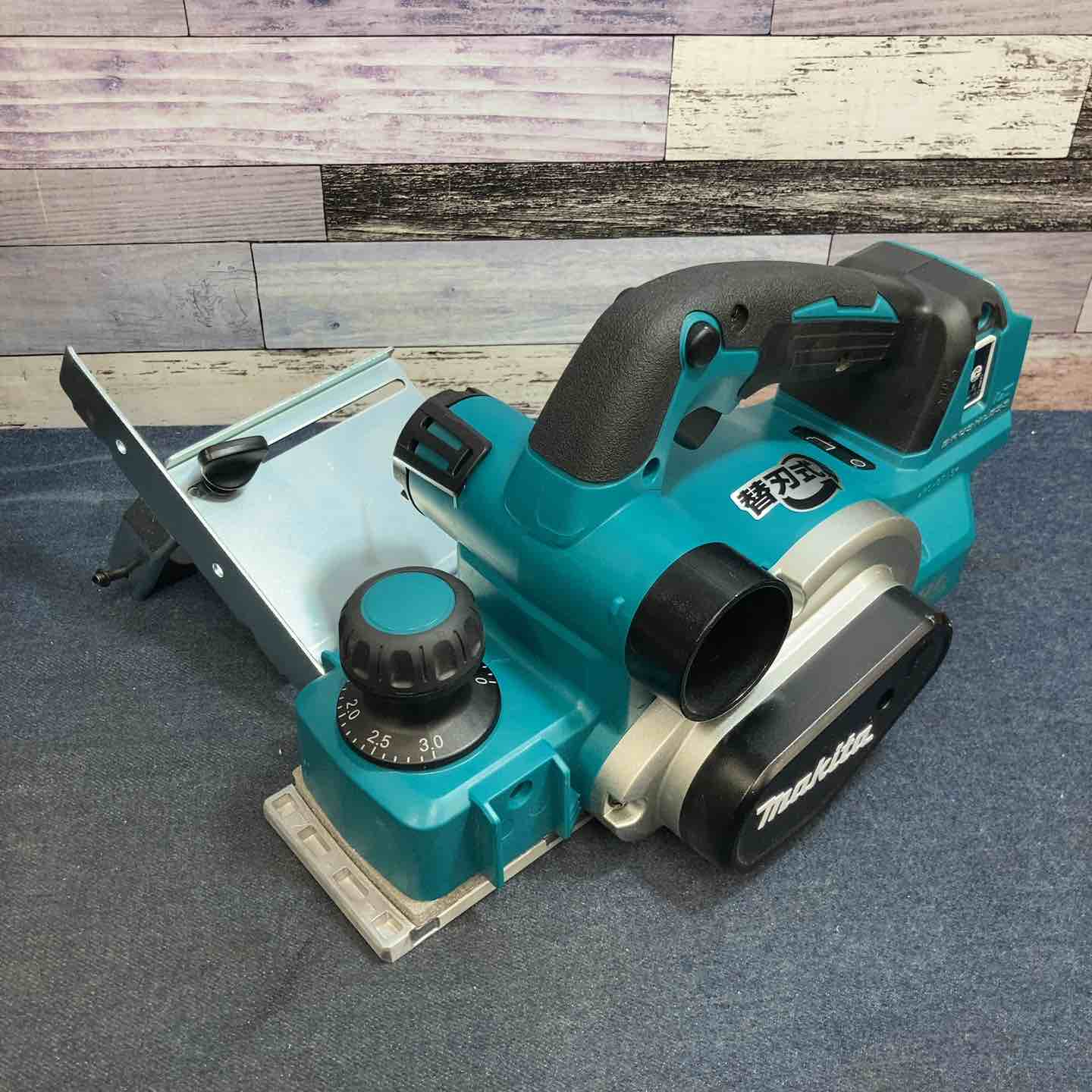 ★マキタ(makita) 82mmコードレスカンナ KP181DZ【八潮店】 ☆マキタ(makita) 82mmコードレスカンナ KP181DZ【八潮店】 – アクト