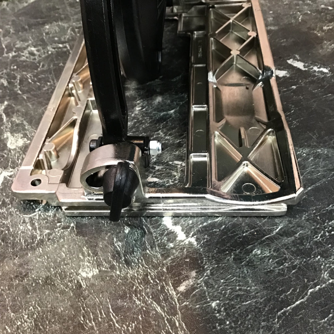 ★マキタ(makita) 防じん丸のこ KS5200FX【八潮店】