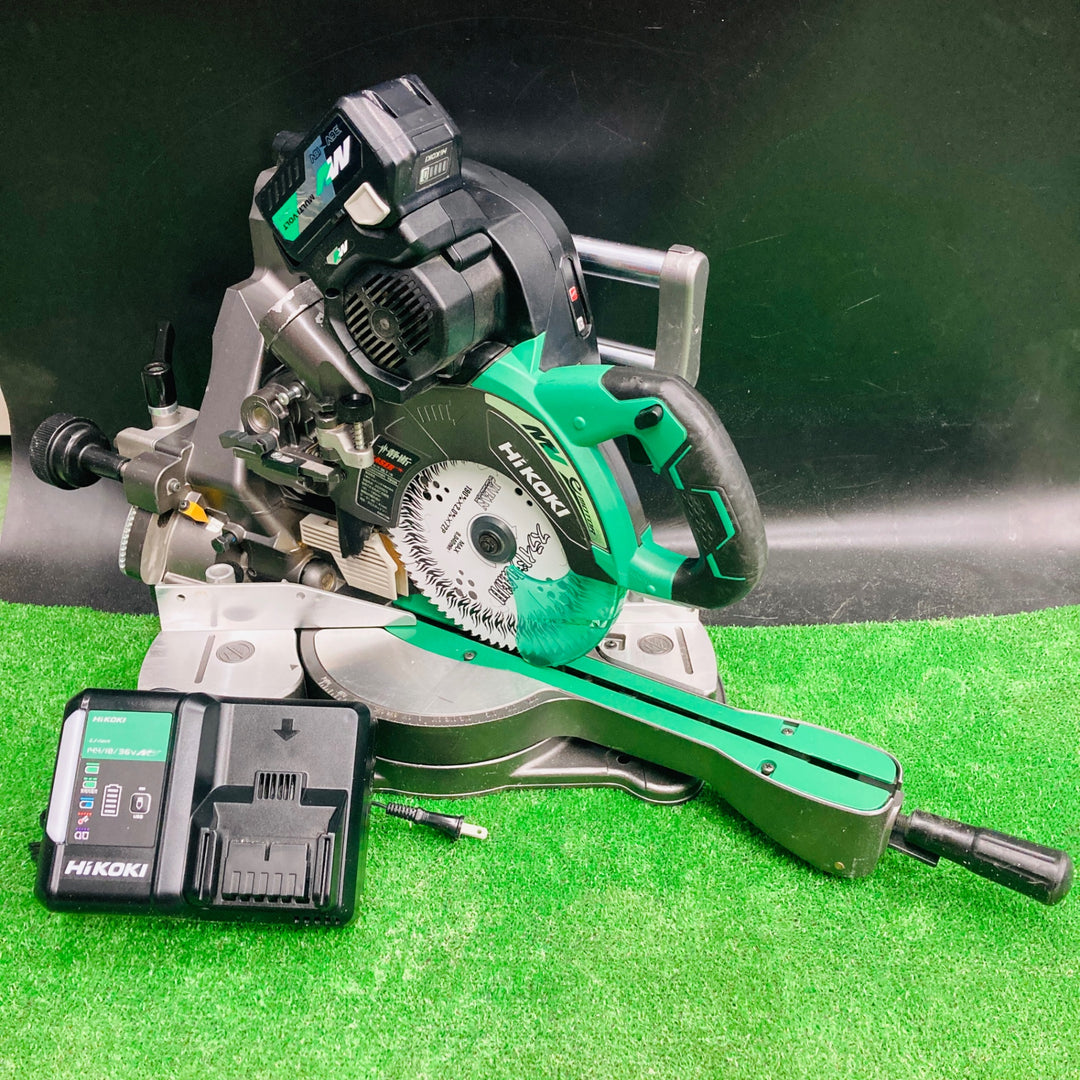 マキタ(makita) コードレススライドマルノコ 飲みこま LS001G 電動工具 