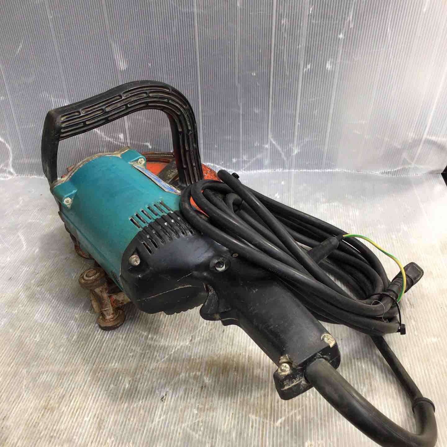 makita マキタ 10型 カッター 4110C コンクリートカッター 電動カッター コンクリート(D3629wY) makita マキタ 10型カッタ コンクリートカッター 4110C簡易動作確認