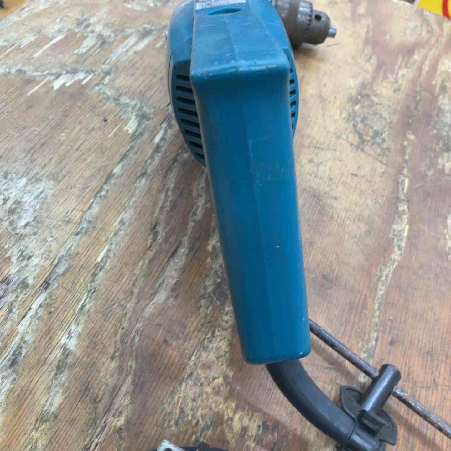 ◇マキタ(makita) コーナー(アングル)ドリル 6300LR【柏店】 – アクト