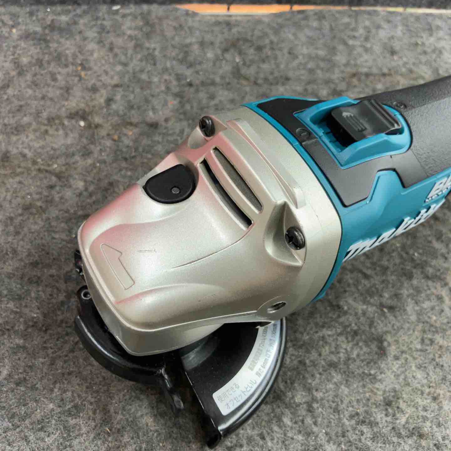 ☆マキタ(makita) 100mmコードレスディスクグラインダ GA412DZ【鴻巣店