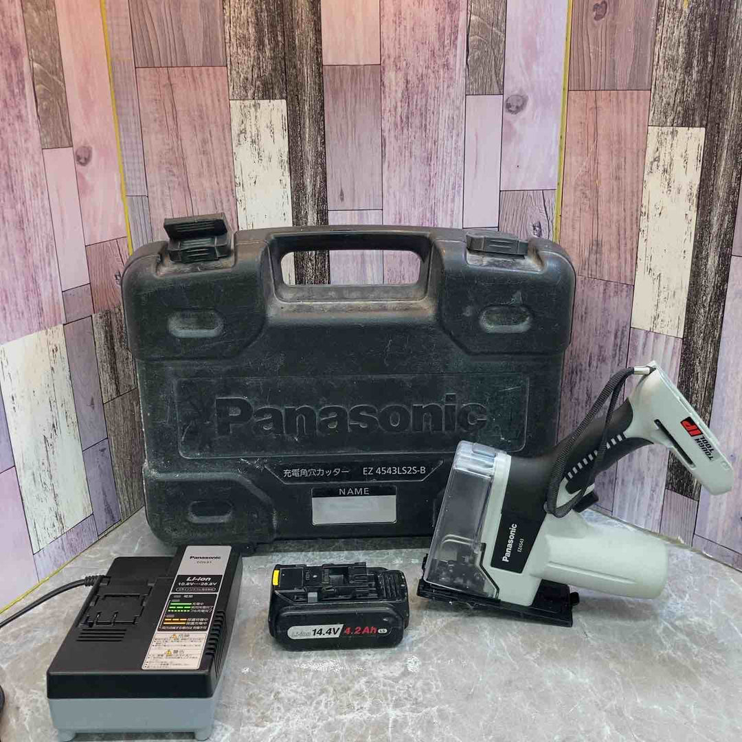 ◇パナソニック(Panasonic) コードレス角穴カッター EZ4543LS2S-B 