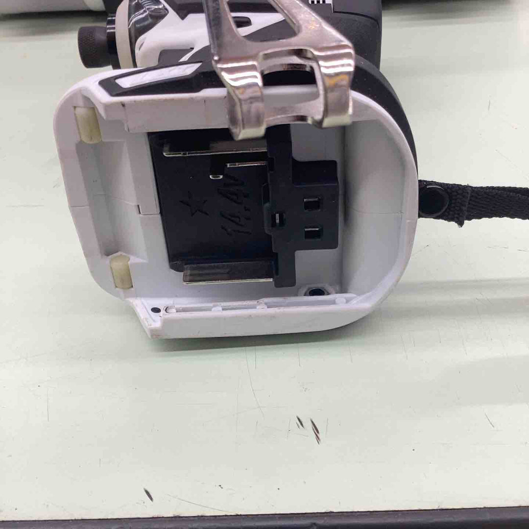 ★マキタ(makita) コードレスインパクトドライバー TD138DRFXW【越谷店】