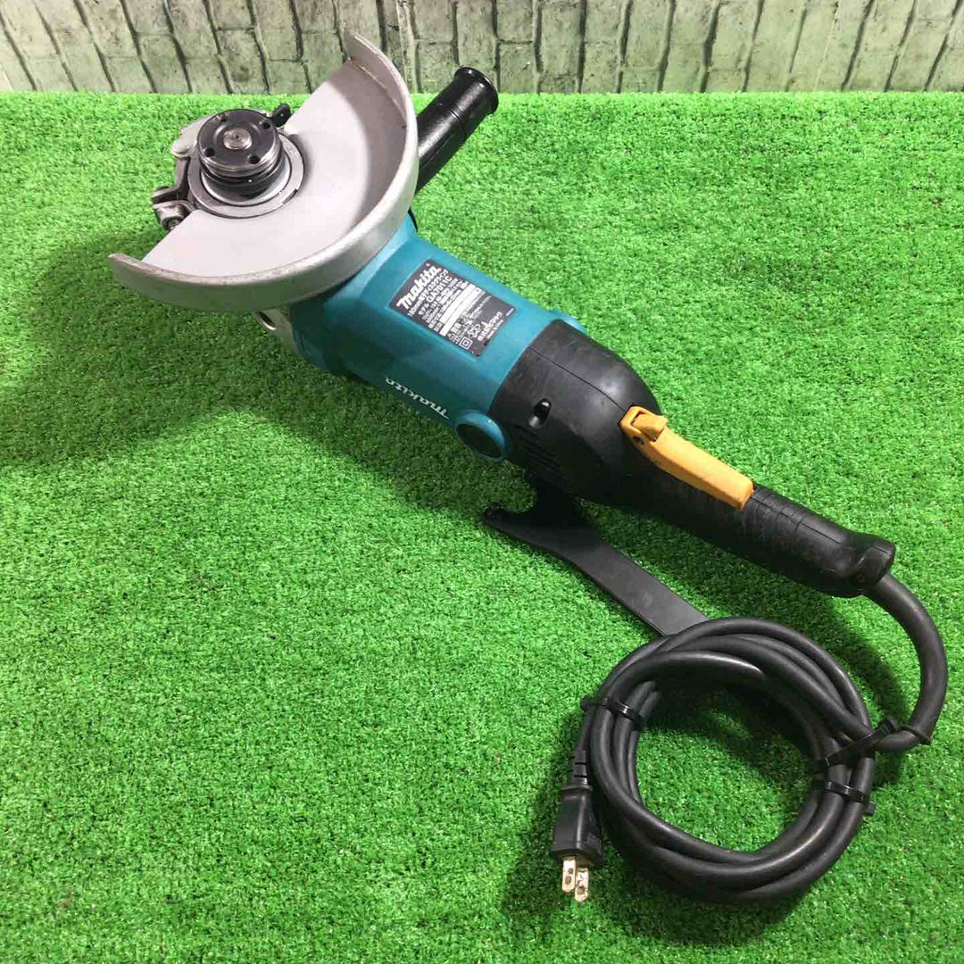 ☆マキタ(makita) 180mm電子ディスクグラインダ GA7011C【川口店】
