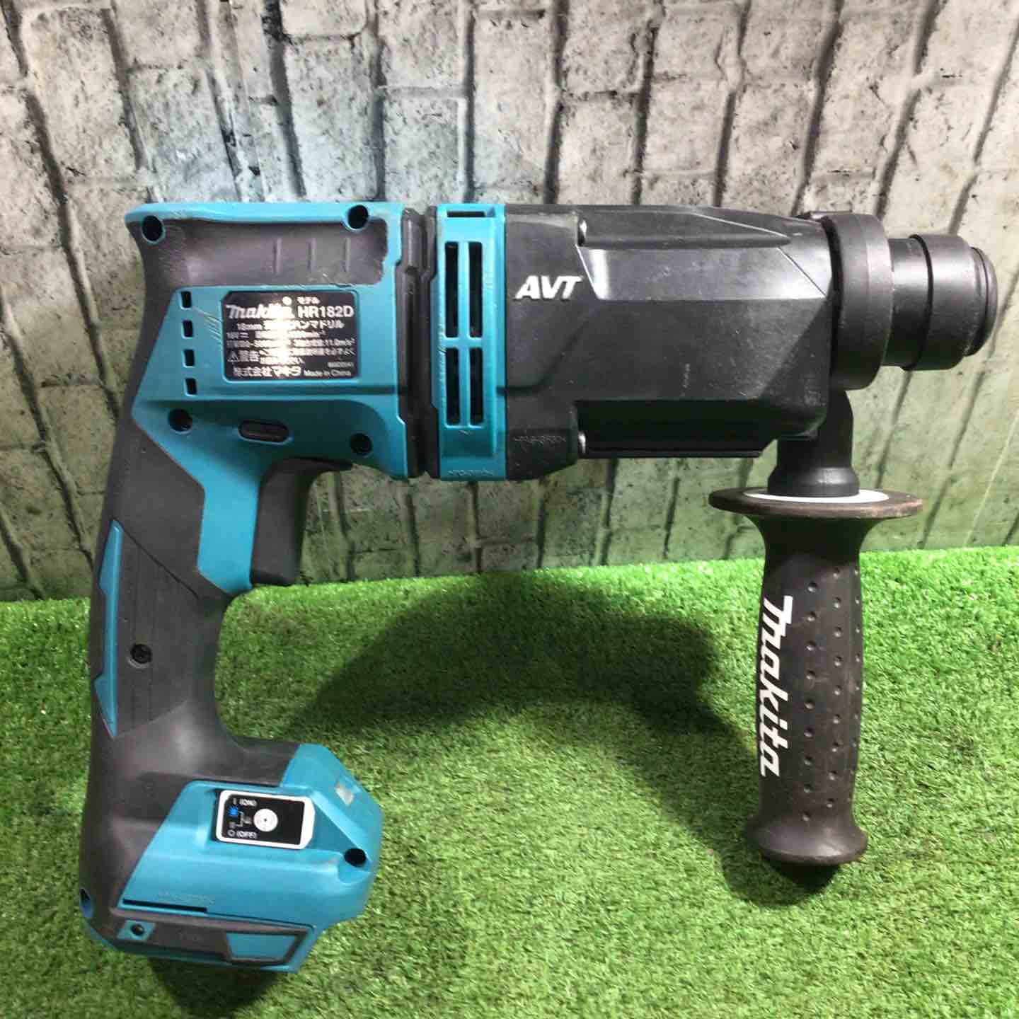 ☆マキタ(makita) コードレスハンマドリル HR182DZK【川口店