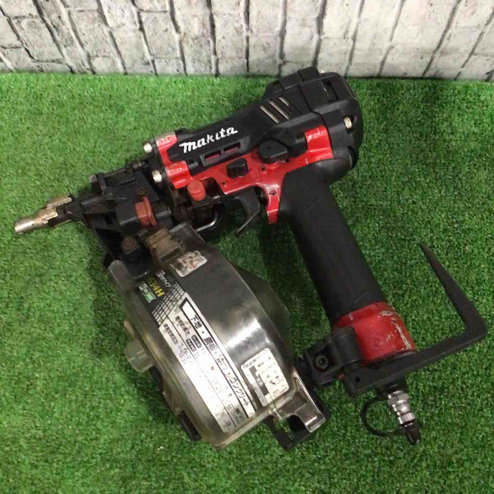 ★マキタ(makita) 高圧エア釘打ち機 AN534H【川口店】