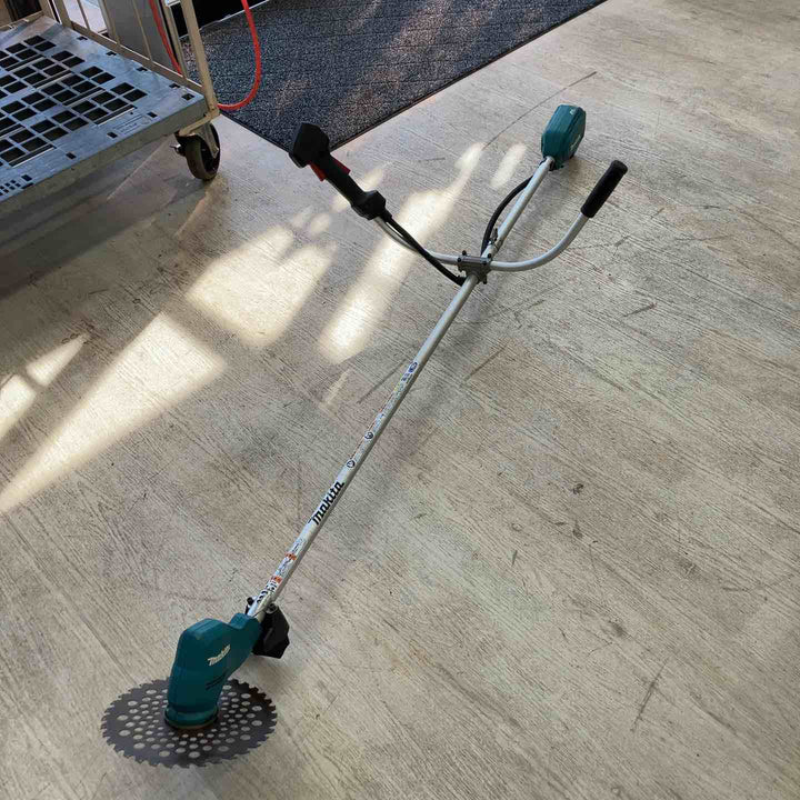 【店頭受取り限定】マキタ(Makita) 充電式草刈機 MUR185SDZ バッテリ・充電器別売【川越店】
