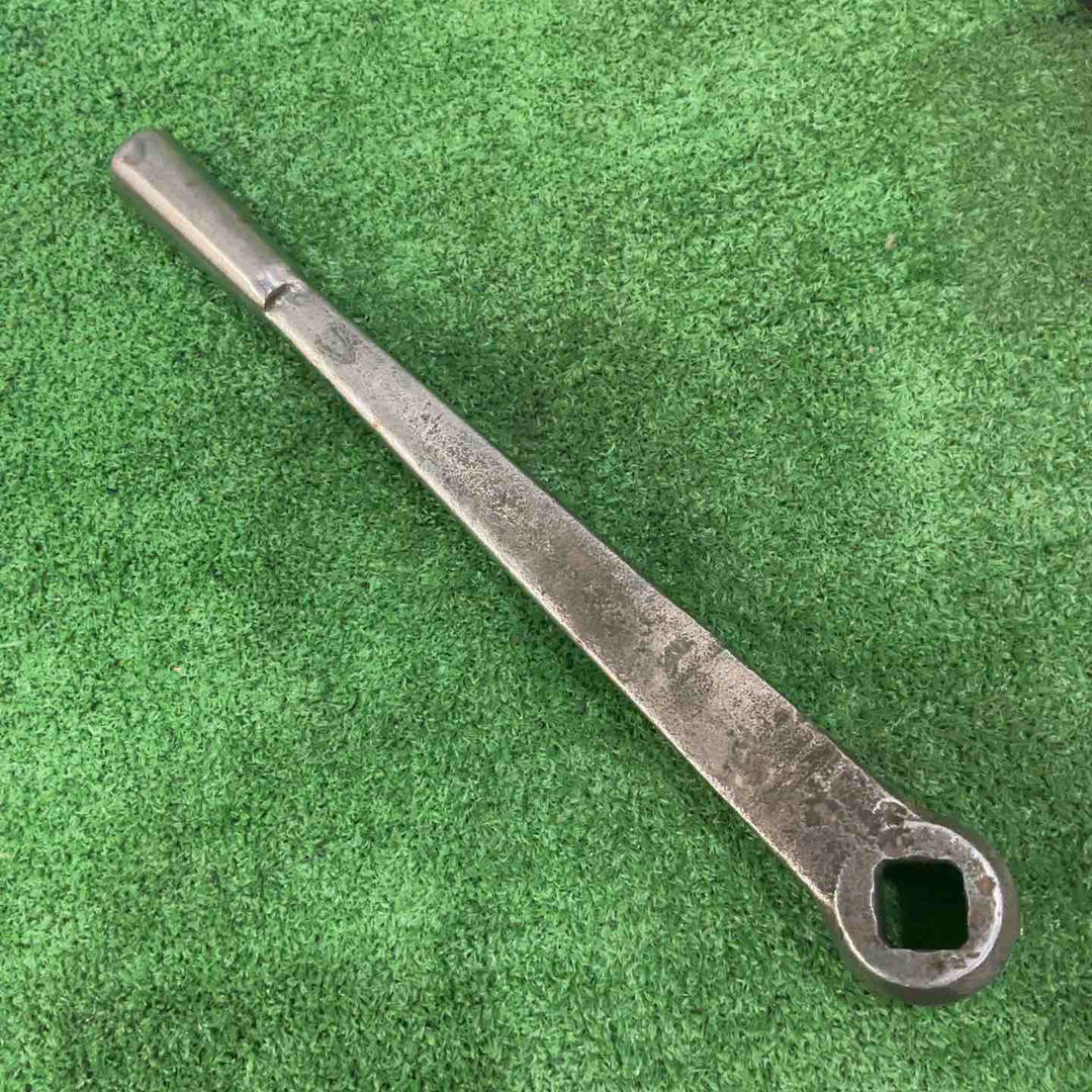 【店頭受取り限定】メーカー不明 マシンバイス【川口店】