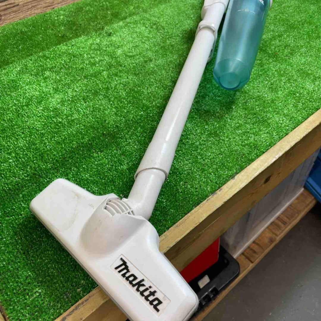 マキタ(makita) コードレスクリーナー CL281FDZW(サイクロンユニット付)【桶川店】