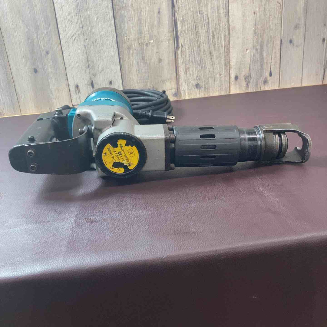 【中古品】 ★マキタ(makita) 電動ハンマ HM0810 【東大和店】