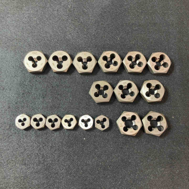 【中古品】 マックツール(MACTOOLS) No.8017TS タップダイスセット 【東大和店】