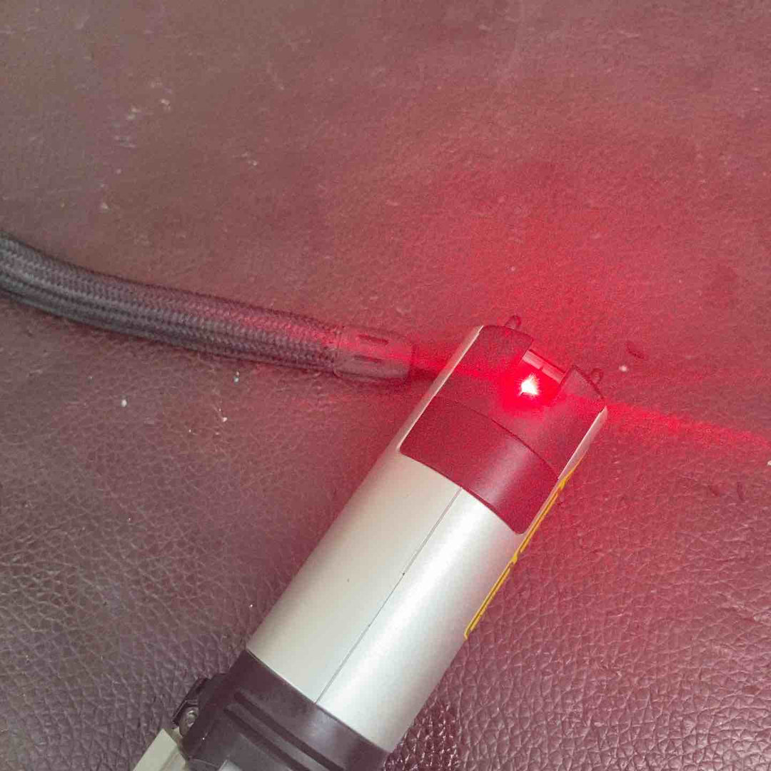 【中古品】 パナソニック(Panasonic)/ナショナル レーザー墨出し器 墨出し名人 BTL-1000 【東大和店】
