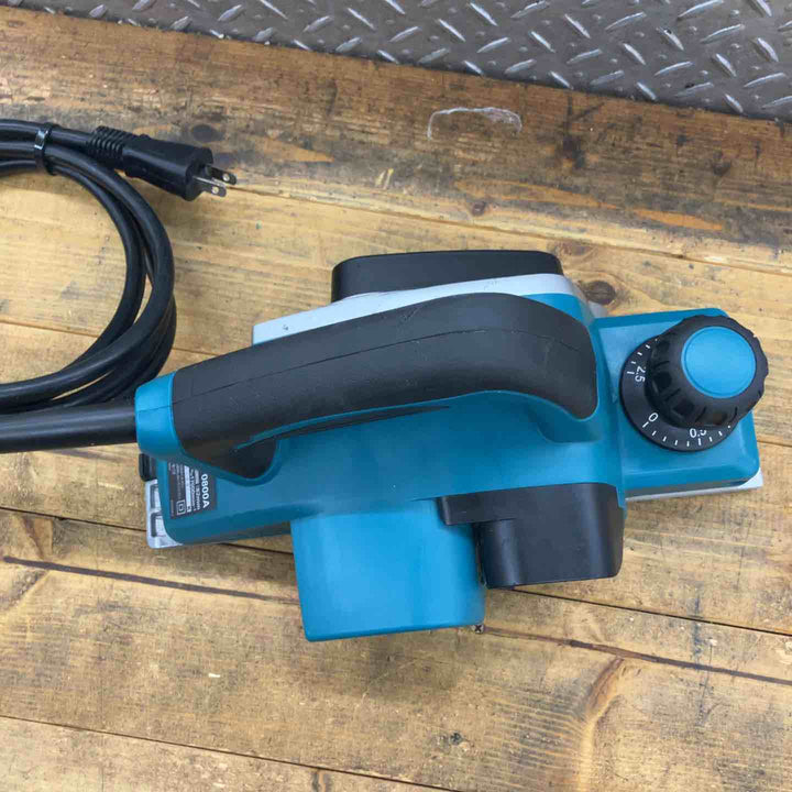 ☆マキタ(makita) 電気カンナ KP0800ASP 替刃式【所沢店】