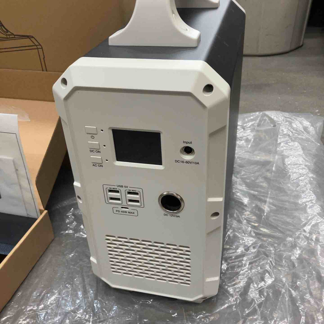 ※長期保管品 BLUETTI ブルーティ ポータブル電源 蓄電器 EB150【八潮店】