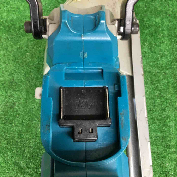 ★マキタ(makita) コードレスバンドソー PB180DZ【越谷店】