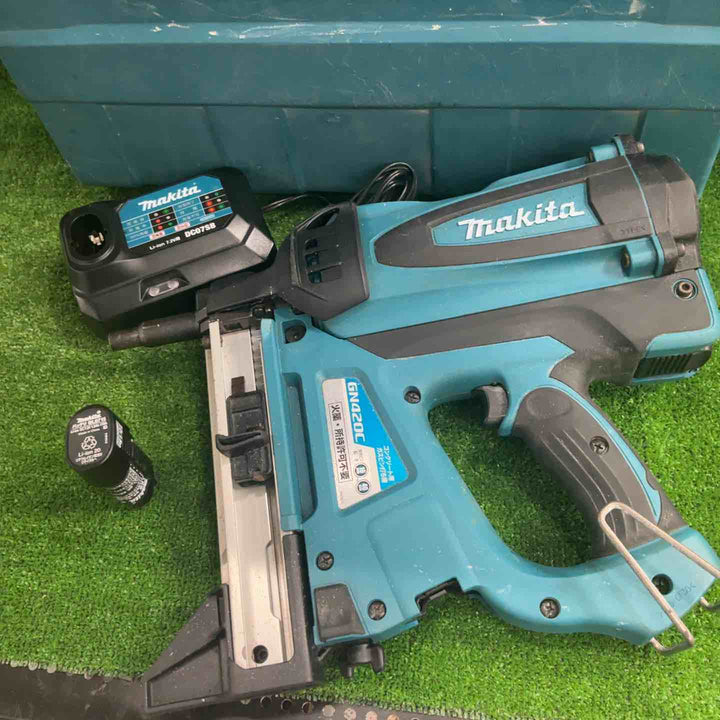★マキタ(makita) コードレスコンクリート用ガスピン打ち機 GN420C【草加店】