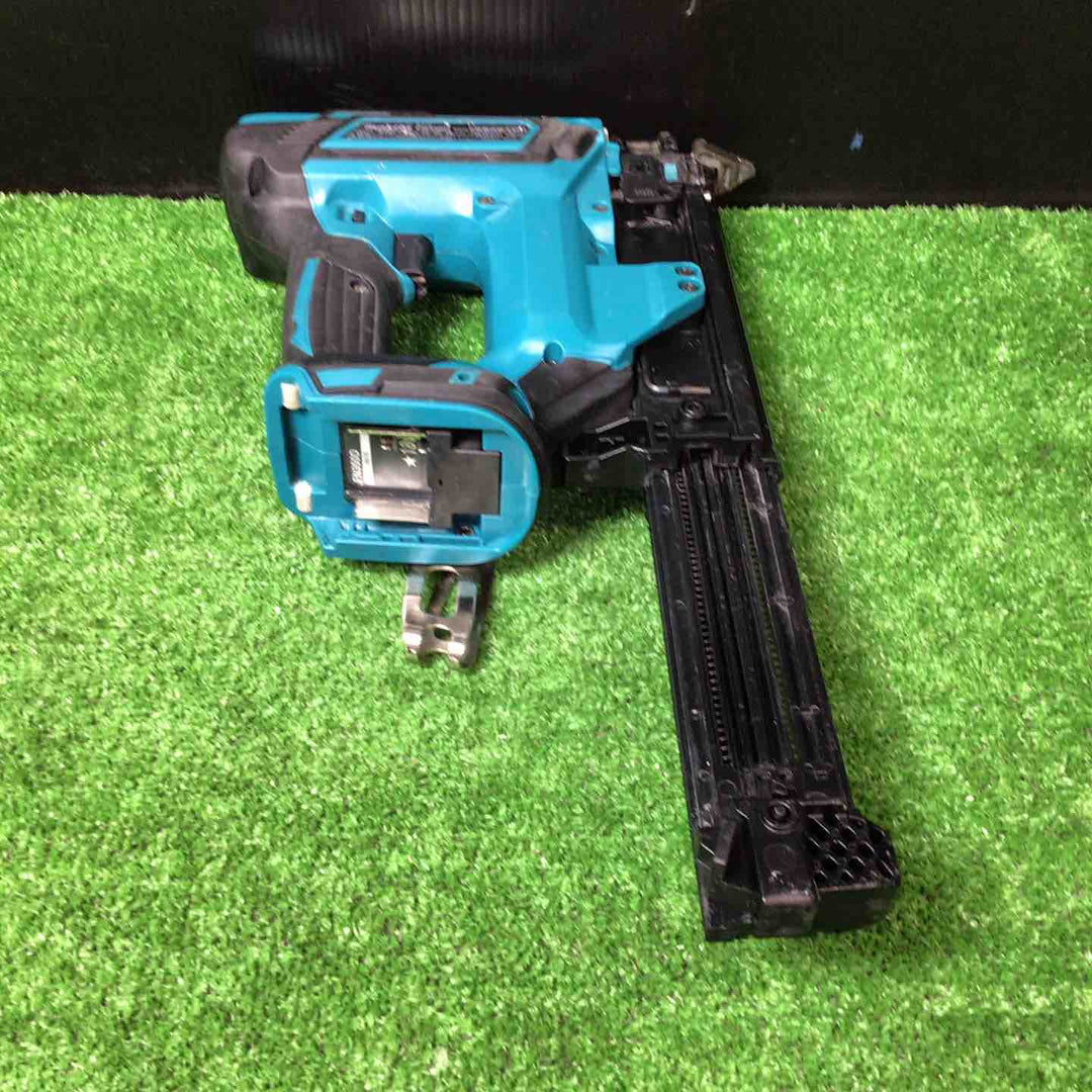 ◇マキタ 充電式35mm面木釘打ち機 FN350DZ【岩槻店】