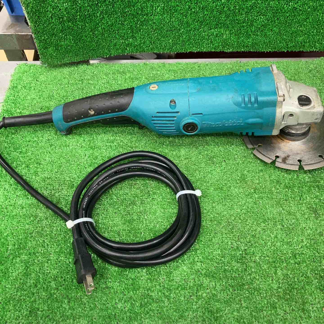 ☆マキタ(makita) 150mm電子ディスクグラインダ GA6021C カバーなし【桶川店】