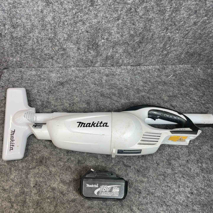 マキタ(makita) コードレスクリーナー CL180FDZW 3.0Ahバッテリー付 【桶川店】