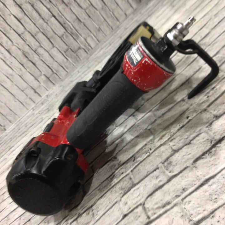 ★マキタ(makita) 高圧エア釘打ち機 AN250HC【川口店】