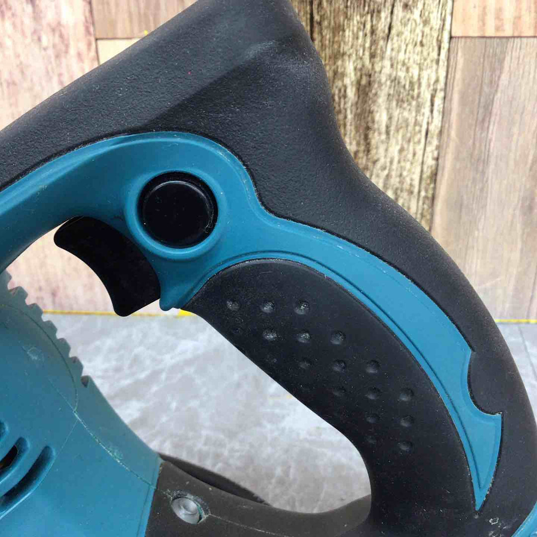 ☆マキタ(makita) 電気ドリル 6305【八潮店】