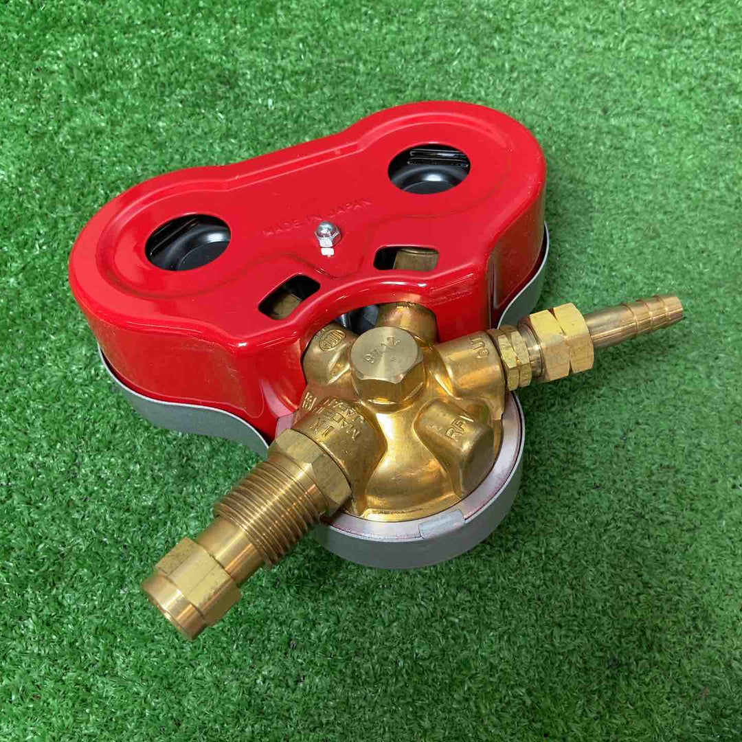 【保管品】千代田精機　アセチレン用圧力調整器　(乾式安全器なし)2個まとめ【岩槻店】