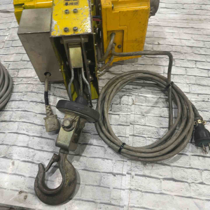 ◇トーヨーコーケン(TKK) 電動ウインチ(ワイヤー) ベビーホイスト BH-700【八潮店】