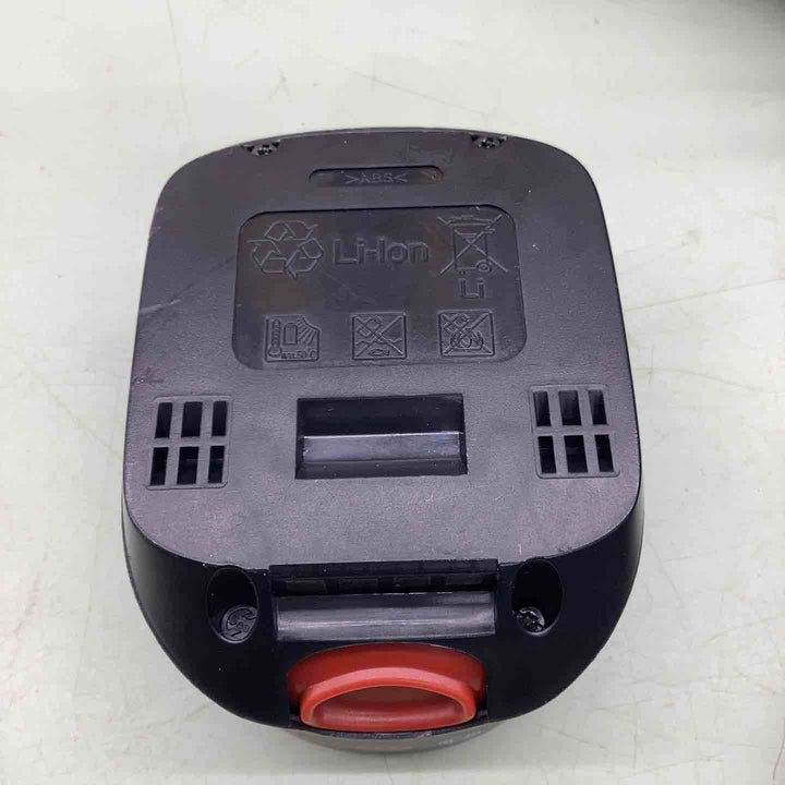 ◇ボッシュ(BOSCH) コードレスのこぎり PSA18LIH リチウムイオン18V 軽量 安全ロックスイッチ ワンタッチ交換 穴あけ ネジ締め 切る 磨く草刈 生垣の刈り込み 【越谷店】