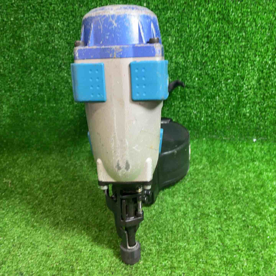 ☆マキタ(makita) 常圧エア釘打ち機 AN552【藤沢店】