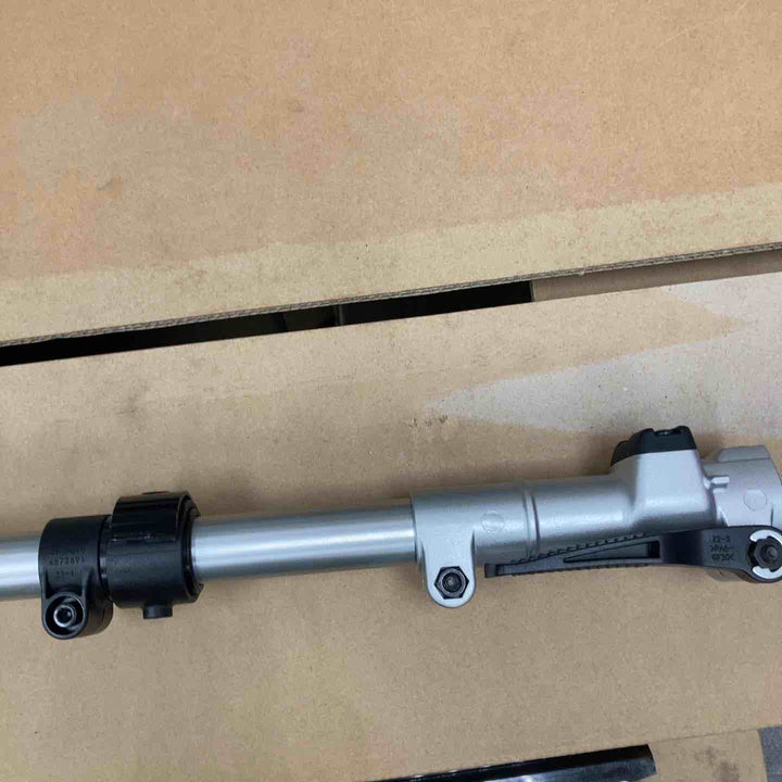 【店頭受取り限定】◇マキタ(Makita) 充電式スプリットモータ 18V モータ部のみ アタッチメント・バッテリ・充電器別売 MUX18DZ【川崎店】