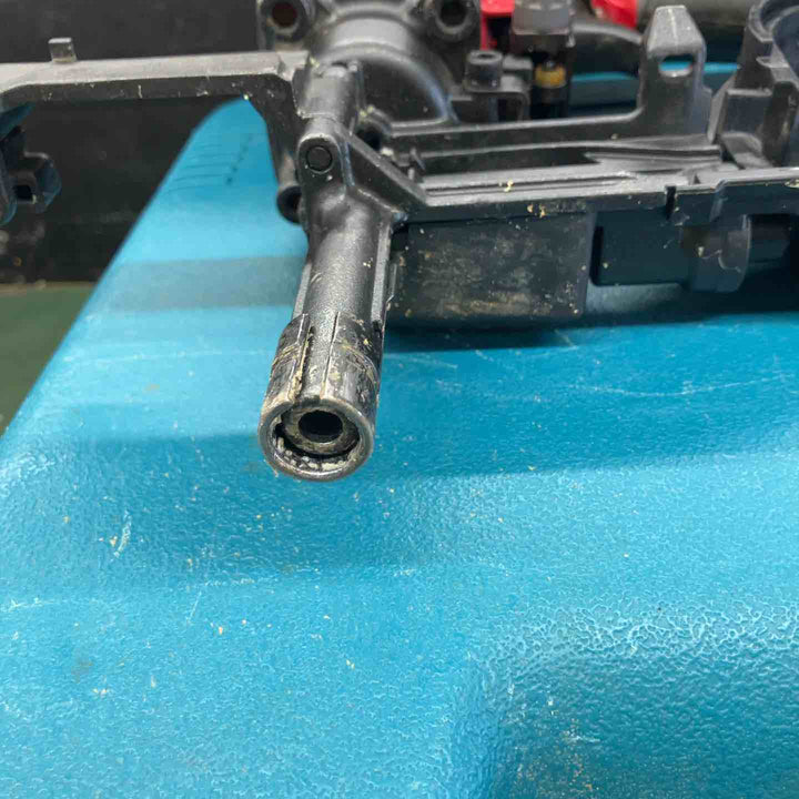 【中古品】★マキタ(makita) 高圧エア釘打ち機 AN250HC　本体＋ケース【戸田店】