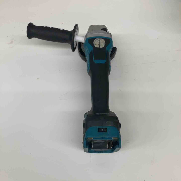 ★マキタ(makita) 100mmコードレスディスクグラインダ GA418DZ　本体のみ、18V対応【戸田店】