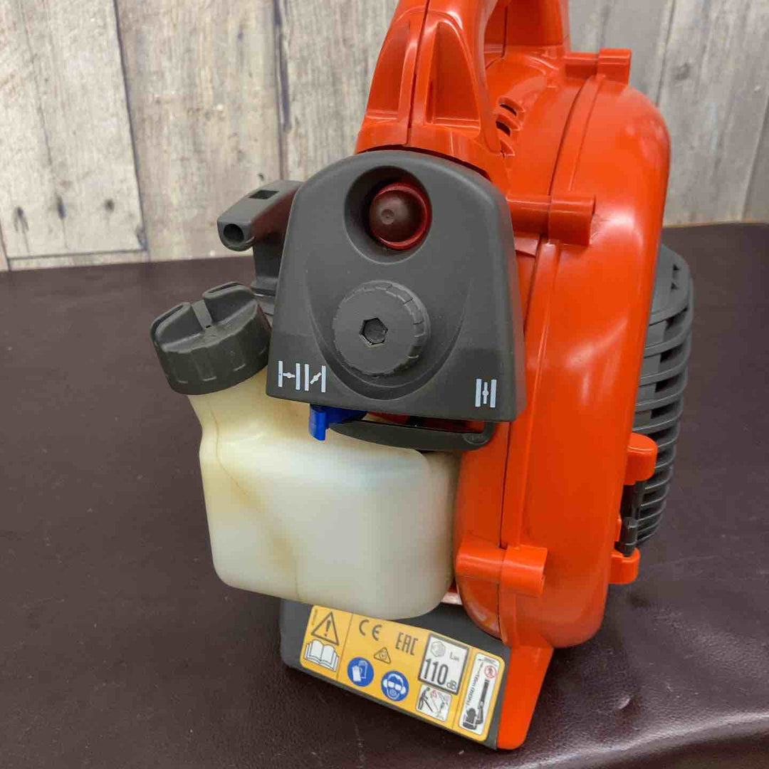 【中古品】ハスクバーナー(Husqvarna) エンジンブロワ 125B【東大和店】