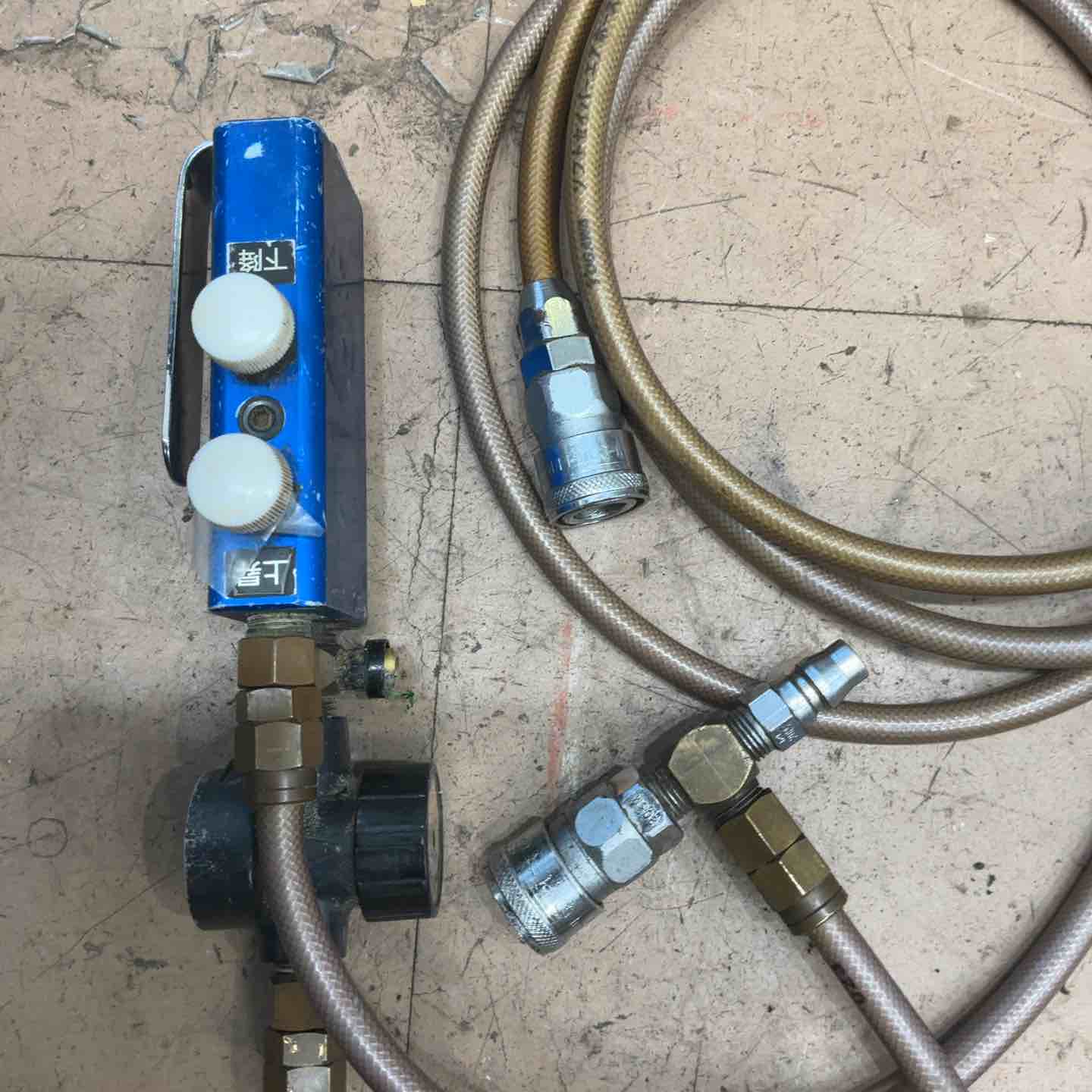 MAX エアリフター AL-2500A 中古品 ※ホース欠品※【現状品】 店頭受取り限定】◇マックス(MAX) エアーリフター AL-2500【草加店