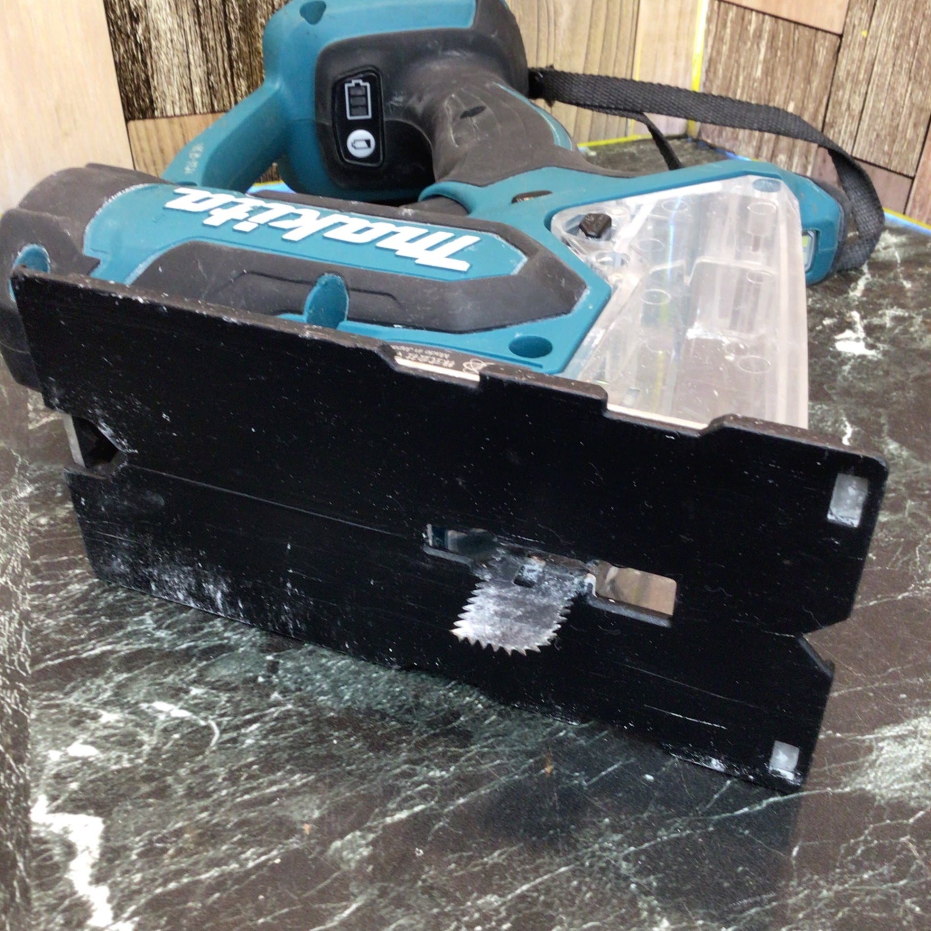 ☆マキタ(makita) コードレスボードカッタ SD180DRGX【八潮店