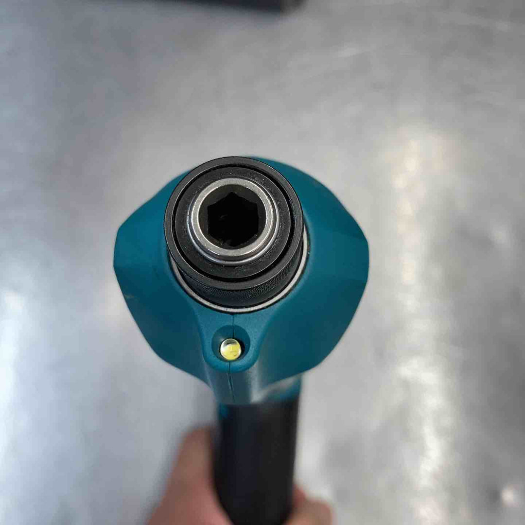 【中古美品】 ★マキタ(makita) 7.2V コードレスペンインパクトドライバー TD022DSHX 【東大和店】