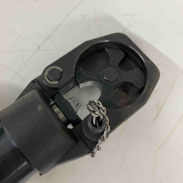 ◇亀倉精機  手動油圧圧着工具 TAM-20F 動作未確認の為ジャンク【戸田店】