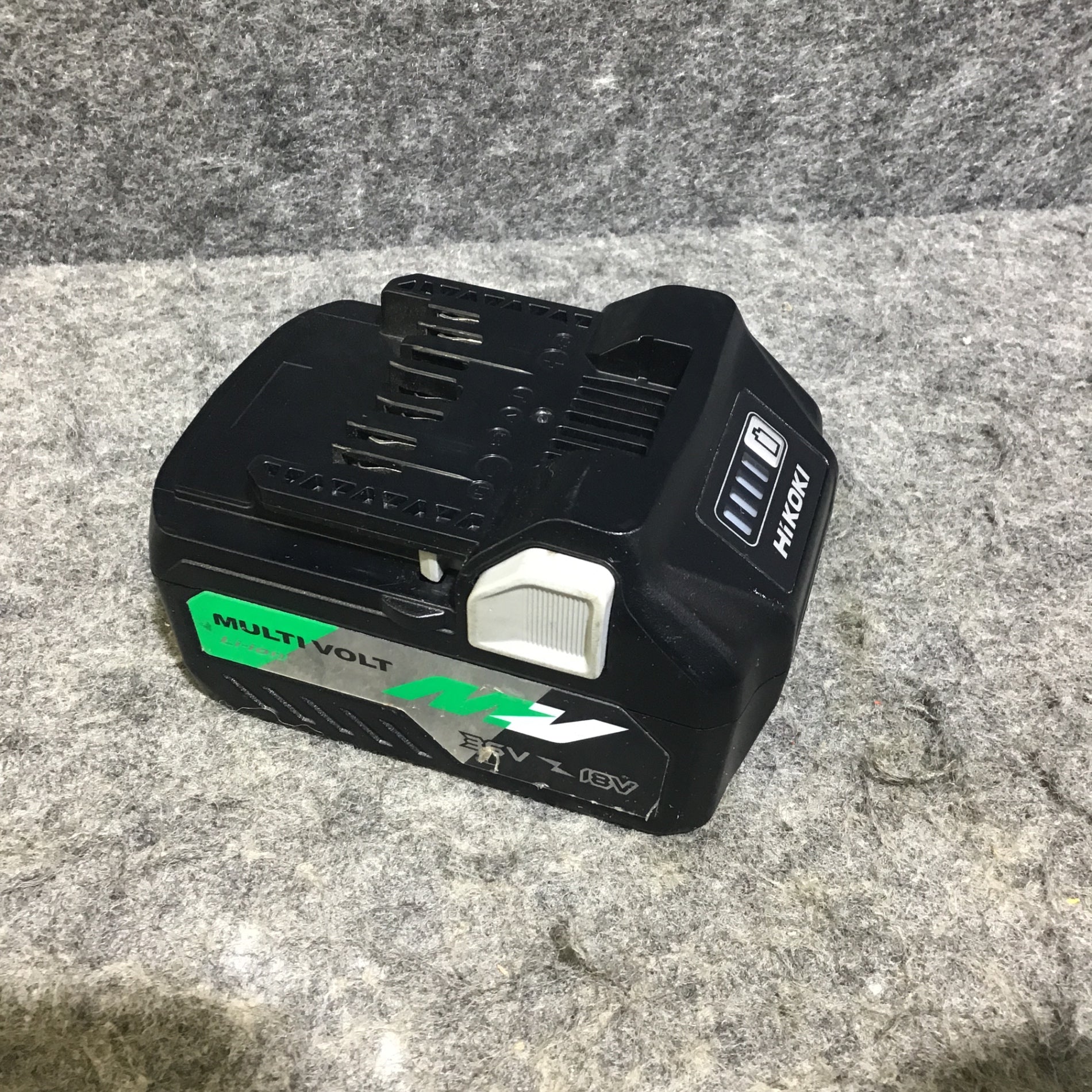 中古品・マルチボルトバッテリー1個付き！】ハイコーキ(HIKOKI ※旧