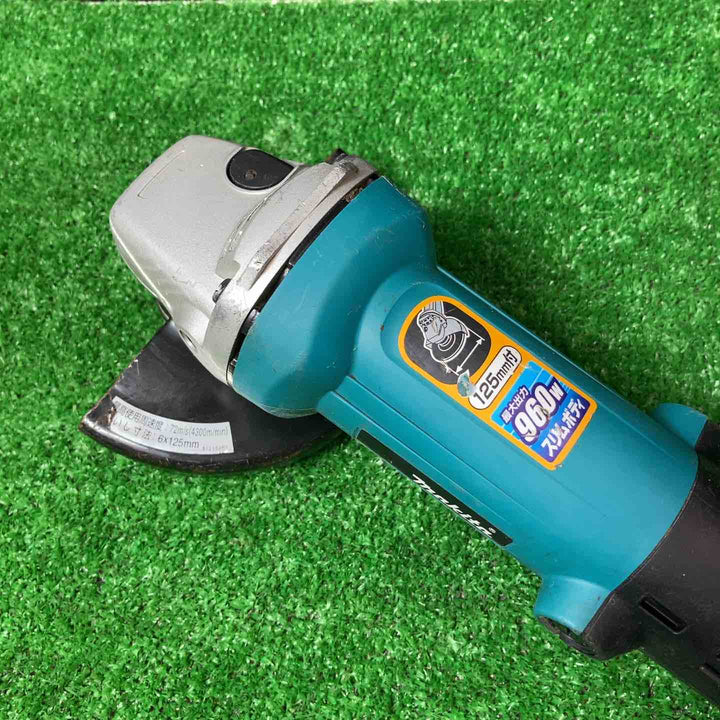 ☆マキタ(makita) 125mm ディスクグラインダ 9535B【岩槻店】