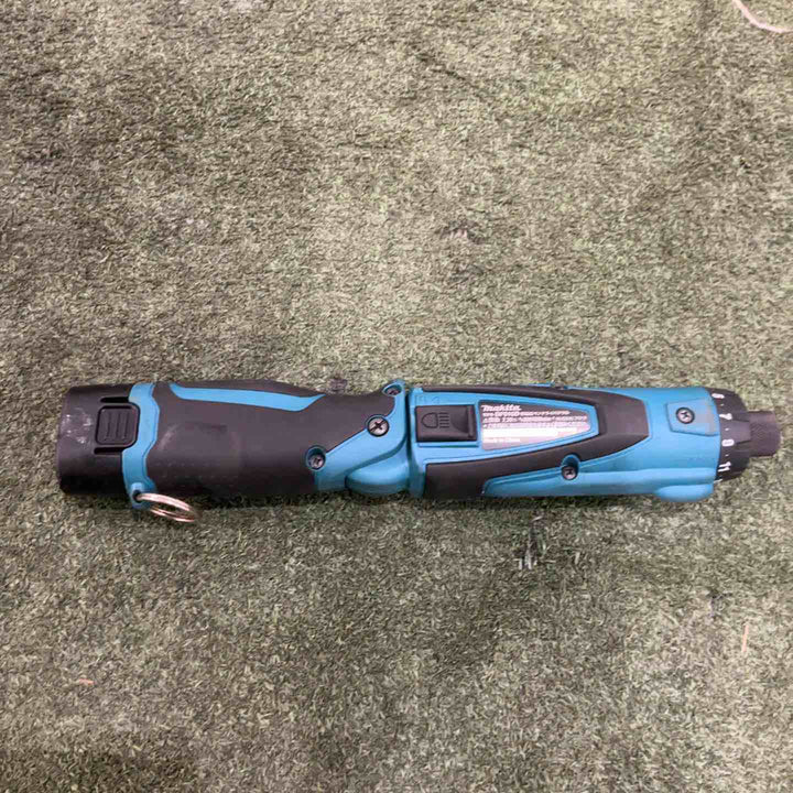 ☆マキタ(makita) コードレスペンドライバドリル DF010DS 動作確認済【川口店】