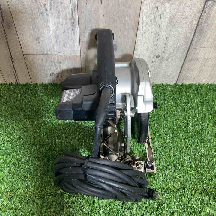 ★マキタ(makita) 165mm電子マルノコ HS6303B ベース交換済み【戸田店】