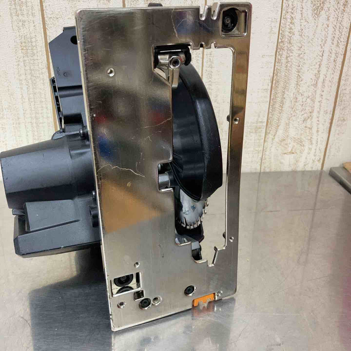 【中古品】★マキタ(makita) コードレス丸のこ HS001GZB ベース反り 40V 本体のみ【柏店】