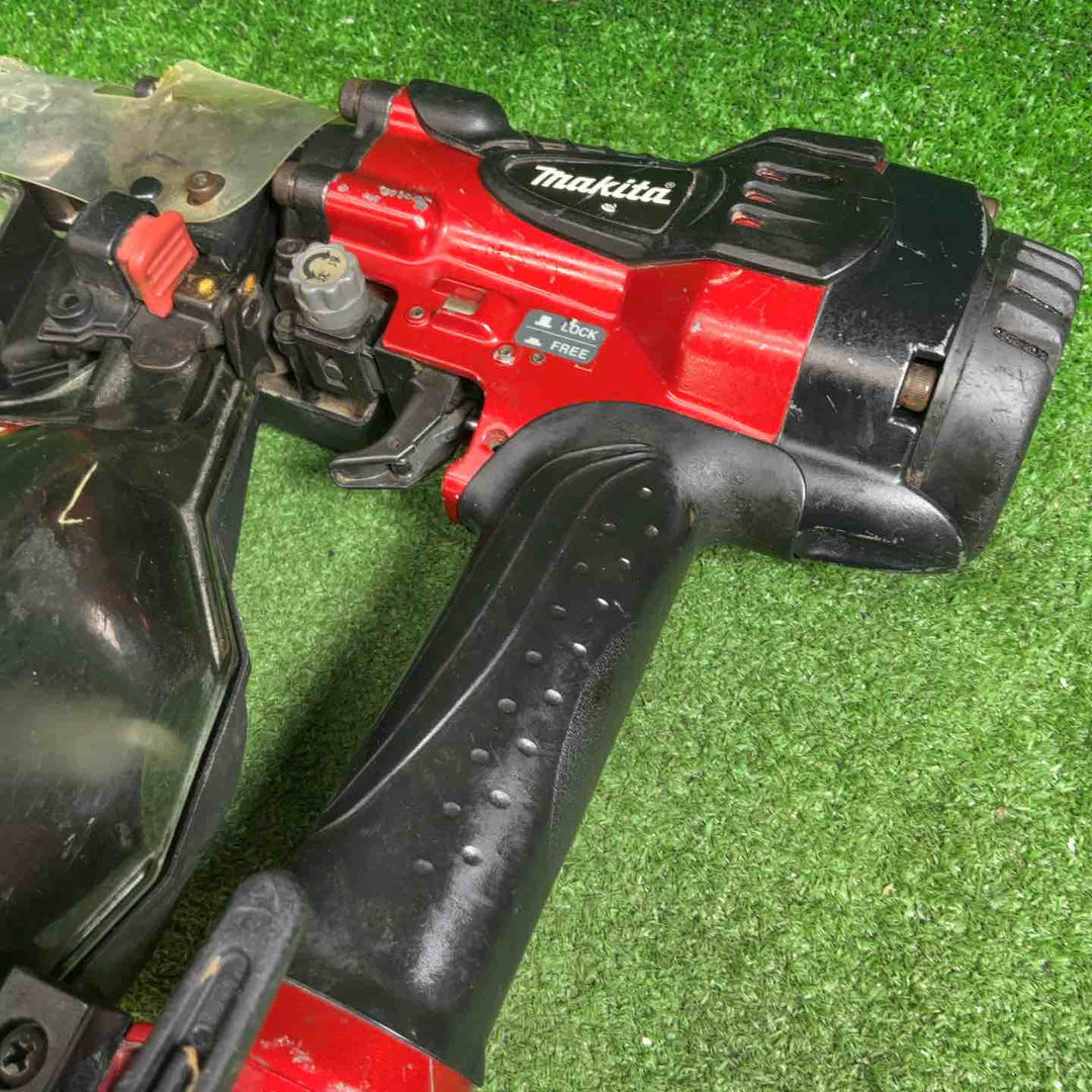 【中古品】マキタ(makita) 高圧エア釘打ち機 AN531H【藤沢店】