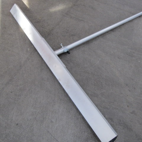 TOMOSADA 友定建機 アルミスクリード TAS-1300【川崎店】 – アクト