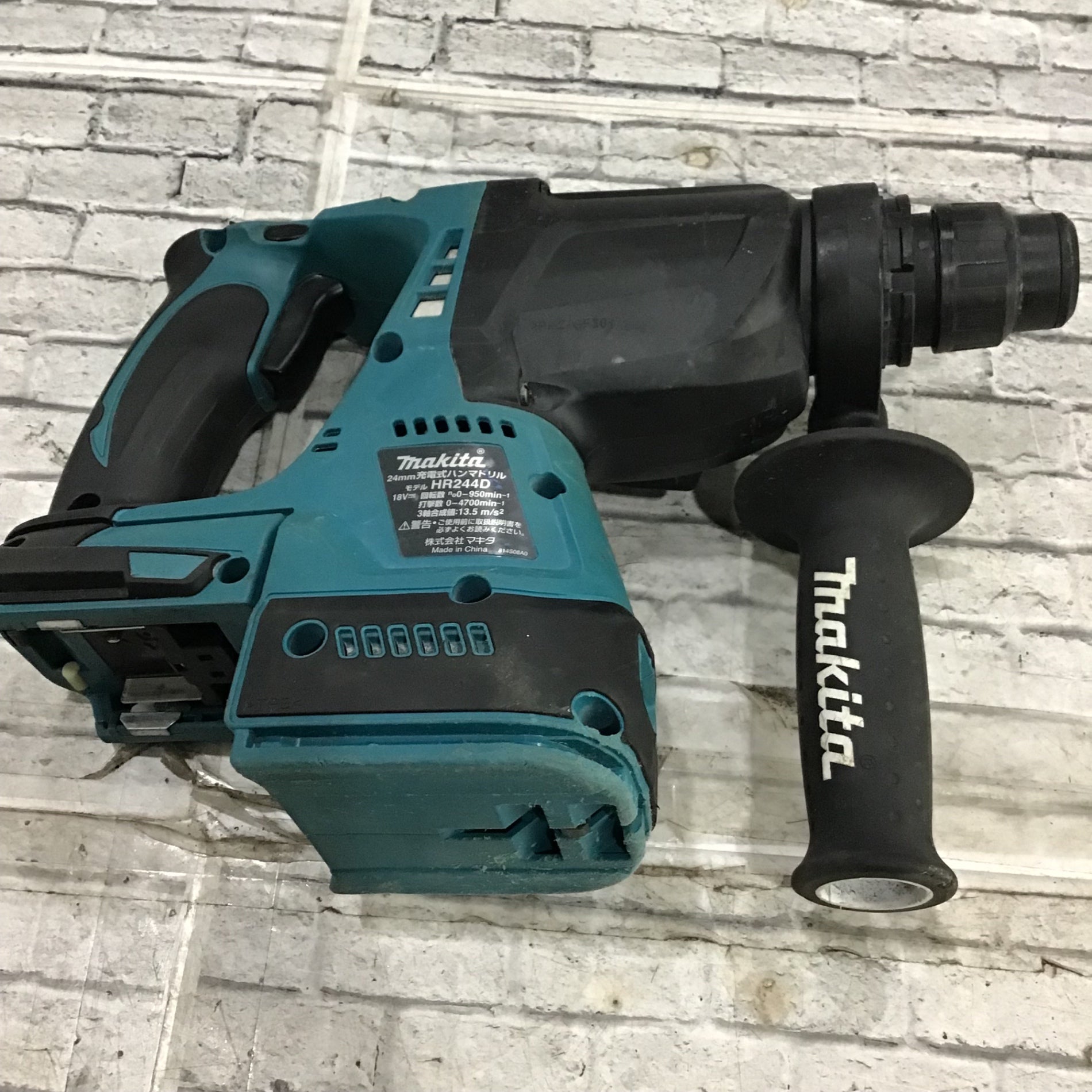 品 マキタ makita コードレスハンマドリル HR244DZ(本体)｜売買されたオークション情報、yahooの商品情報をアーカイブ公開 -  オークファン ハンマドリル