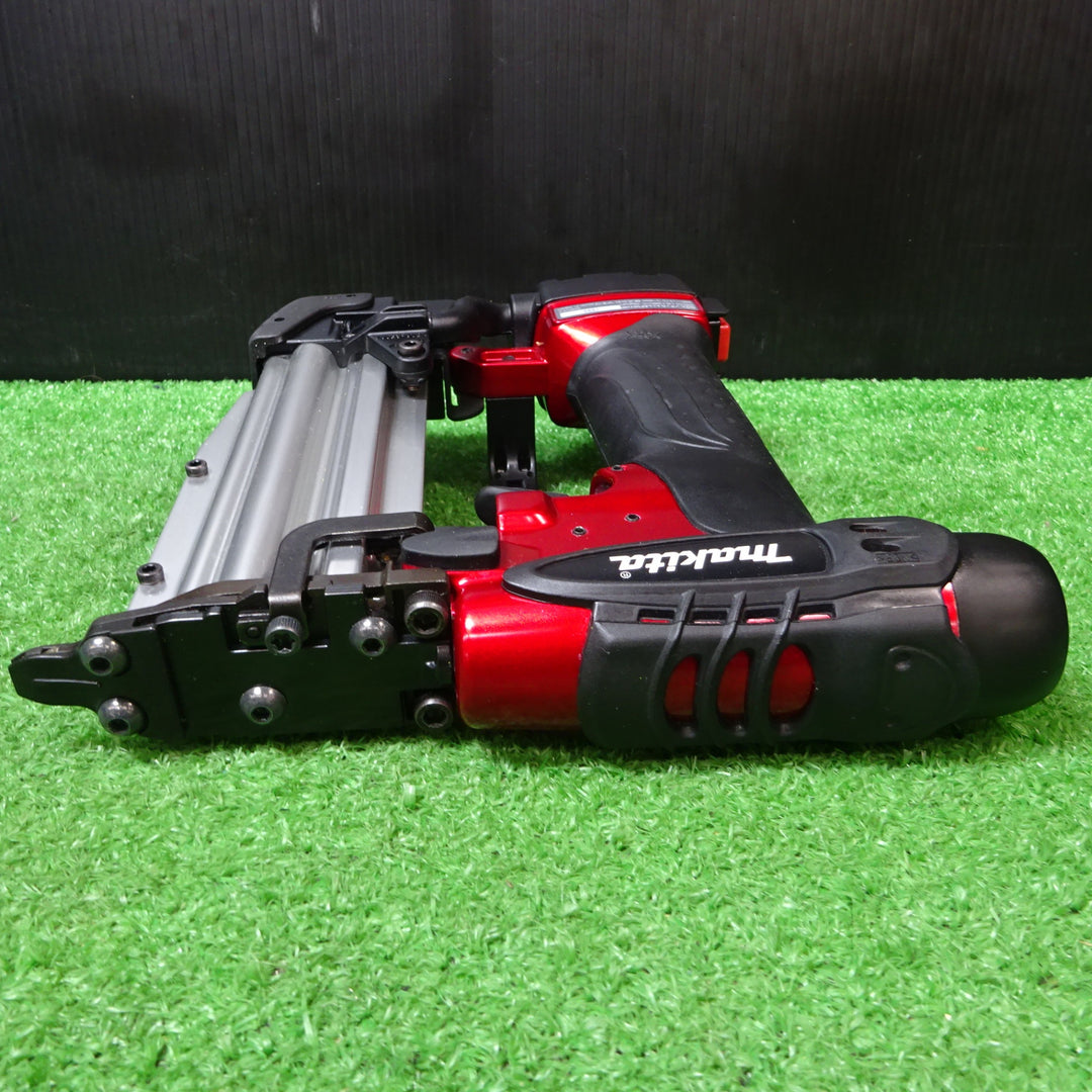 ★マキタ(makita) 高圧ピンネイラ AF501HP【藤沢店】